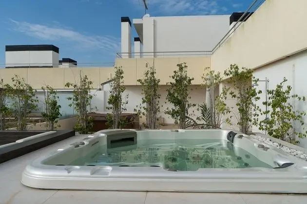 Deluxe Çatı Katı Süiti (Penthouse), 3 Yatak Odası, Sıcak Su Havuzu, Okyanus Manzaralı