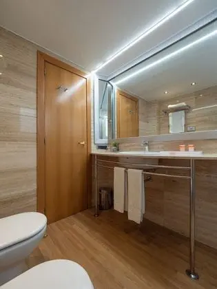 Üç Kişilik Oda (2 Adults and 1 Child)