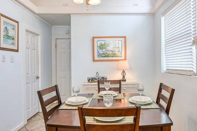 Apart Daire (Vilano Cottage Unit B)