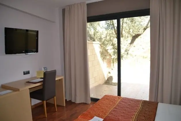 Comfort Tek Büyük veya İki Ayrı Yataklı Oda