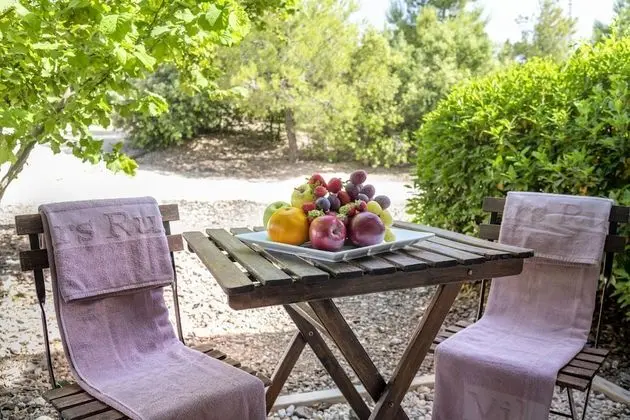 Comfort Tek Büyük Yataklı Oda, Teras, Bahçeli