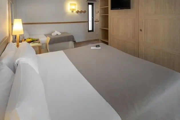 Comfort Üç Kişilik Oda (2 adults and 1 child)