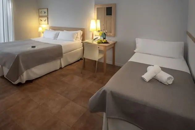 Comfort Üç Kişilik Oda (2 adults and 1 child)