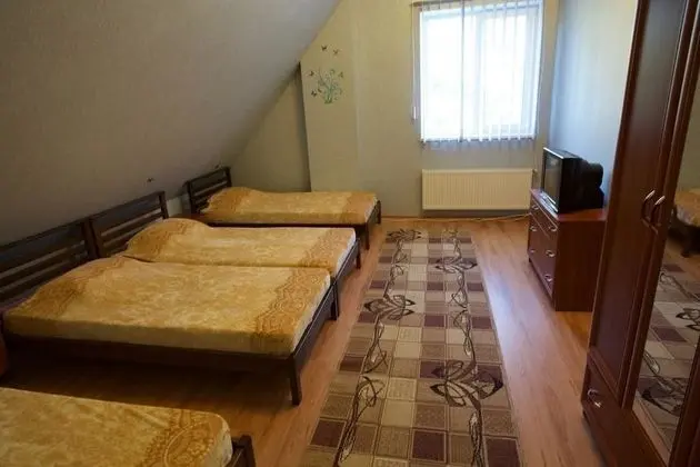 Standard Dört Kişilik Oda, Birden Çok Yatak
