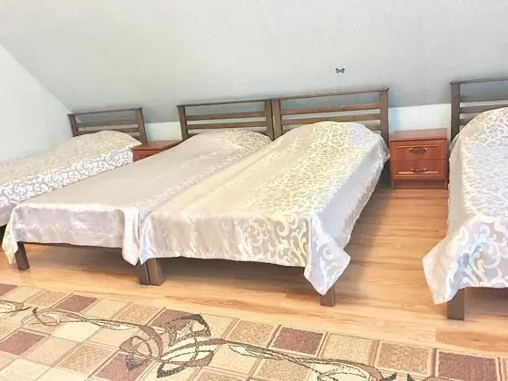 Standard Dört Kişilik Oda, Birden Çok Yatak