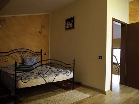 Design Oda, 1 Büyük (Queen) Boy Yatak