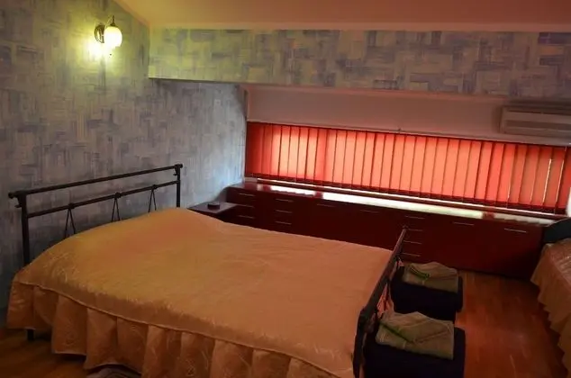 Design Oda, 1 Büyük (Queen) Boy Yatak