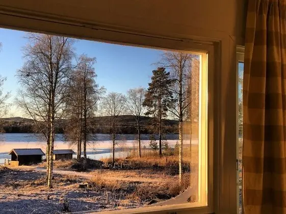 Comfort Ev, 3 Yatak Odası, Göl Manzaralı