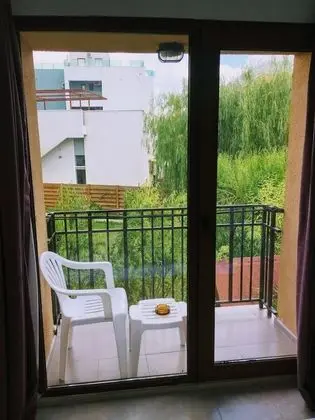 Tek Büyük Yataklı Oda, Balkon