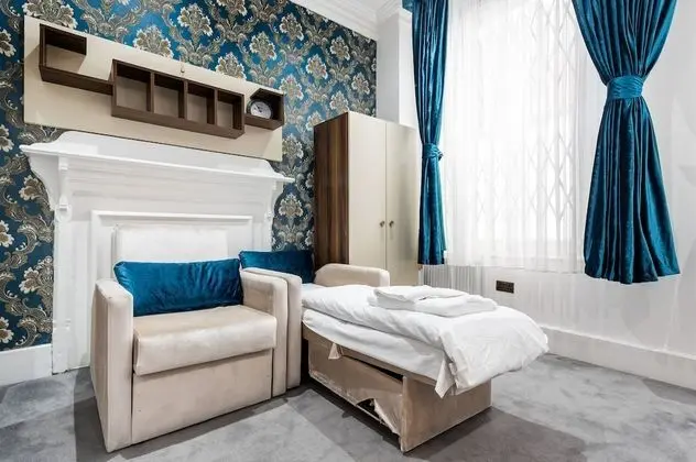 Comfort Dört Kişilik Oda, Özel Banyo