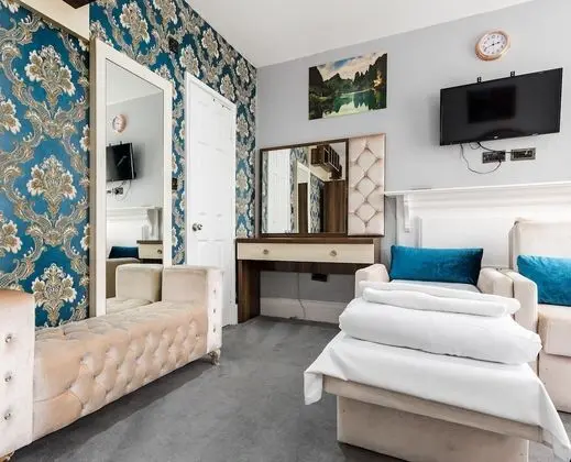Comfort Dört Kişilik Oda, Özel Banyo