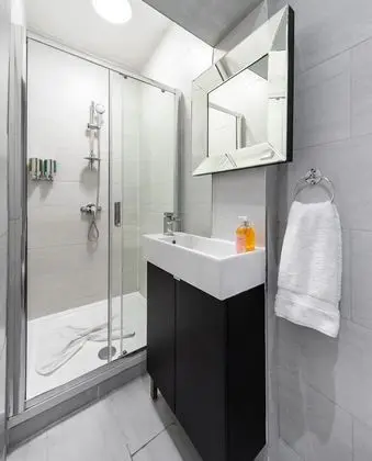 Standard Tek Büyük Yataklı Oda, Özel Banyo