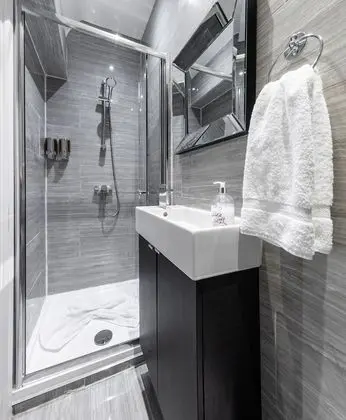 Standard Tek Büyük Yataklı Oda, Özel Banyo