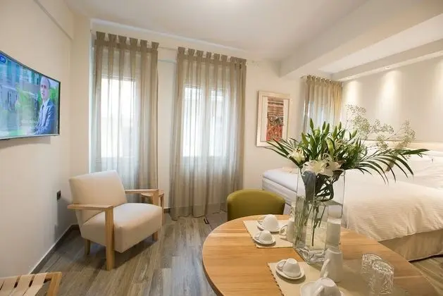 Deluxe Stüdyo (Hermes)