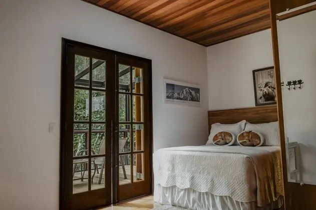 Tek Büyük veya İki Ayrı Yataklı Oda, 1 Büyük (Queen) Boy Yatak