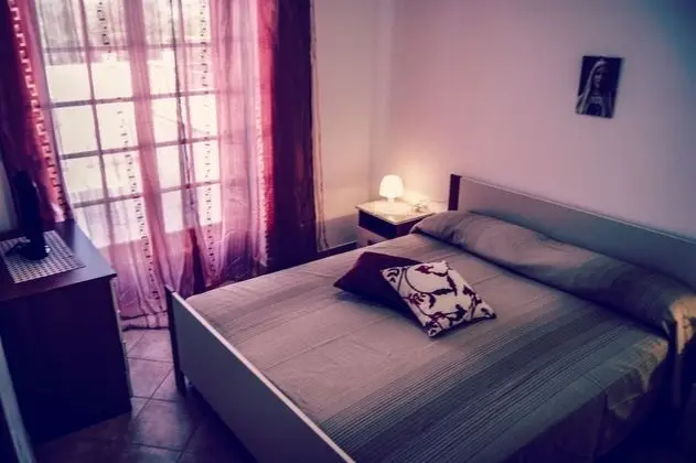 Ev (Villa Silvana)