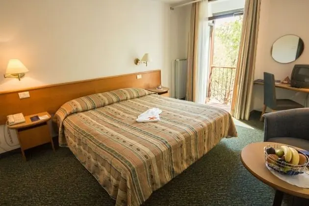 Standard Tek Büyük veya İki Ayrı Yataklı Oda, Balkon