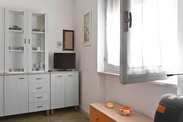 Apart Daire, 2 Yatak Odası, Sigara İçilmez