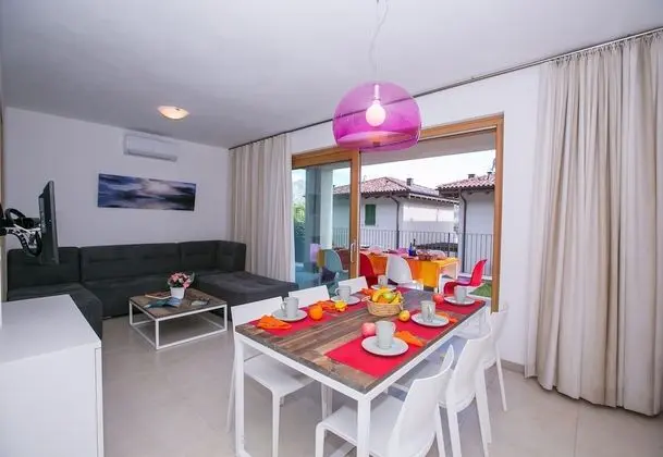 Family Sıra Ev, Birden Çok Yatak, 2 Banyolu, Bahçeli (Villetta Arisia)