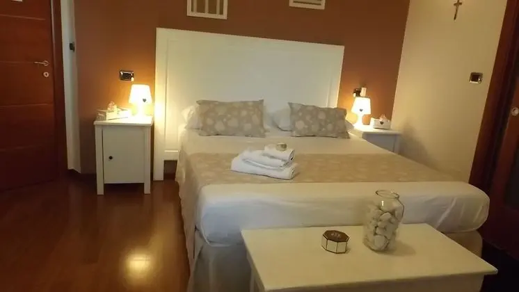 Üç Kişilik Oda, Bahçe Manzaralı