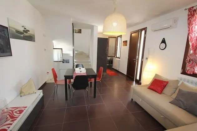 Villa, 3 Yatak Odası, Sigara İçilmez