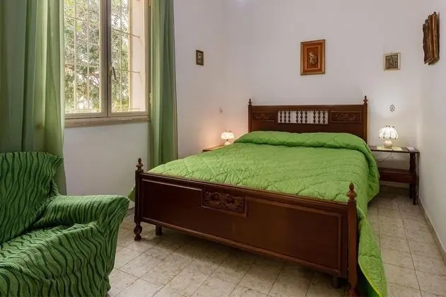 Basic Tek Büyük veya İki Ayrı Yataklı Oda, 2 Tek Kişilik Yatak, Sigara İçilmez