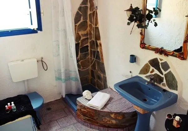 Ev, 1 Çift Kişilik Yatak (Triandros)