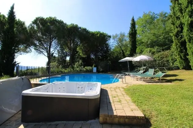 Villa, 6 Yatak Odası, Kişiye Özel Havuzlu