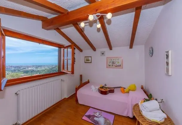 Family Villa, Birden Çok Yatak, 2 Banyolu, Bahçeli (Villino di Corsanico with  view)
