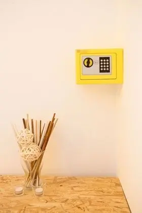 Tek Büyük Yataklı Oda, Özel Banyo, Bahçe Manzaralı