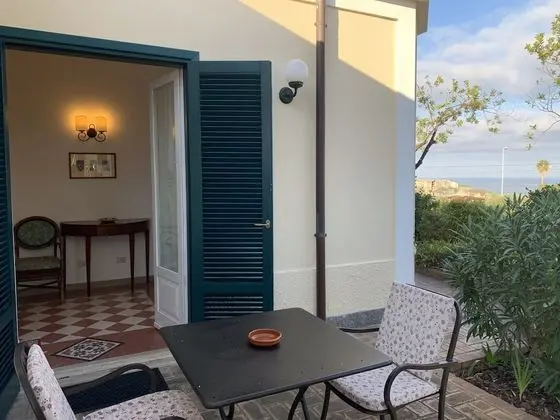 Deluxe Üç Kişilik Oda, Veranda, Deniz Manzaralı