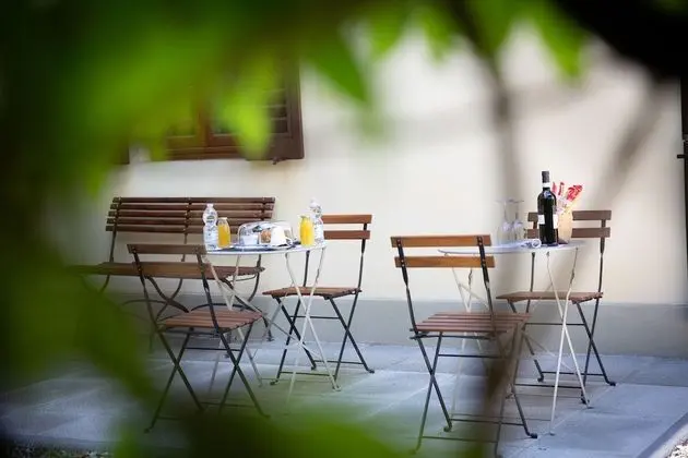 Exclusive Villa (Romantic)