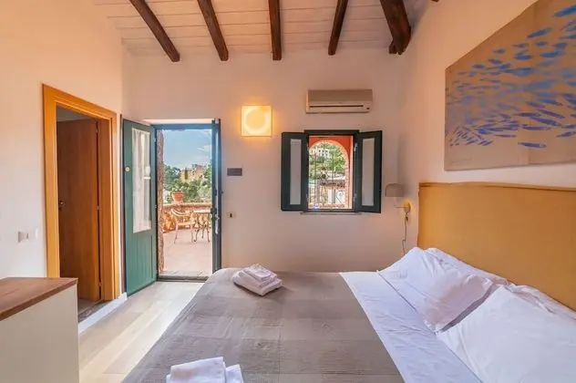 Superior Tek Büyük veya İki Ayrı Yataklı Oda, Deniz Manzaralı