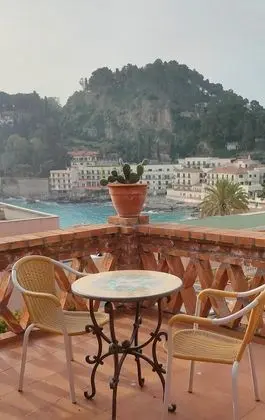 Superior Tek Büyük veya İki Ayrı Yataklı Oda, Deniz Manzaralı