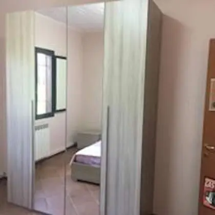Tek Büyük Yataklı Oda, Ortak Banyo