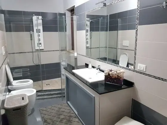 Elite Tek Büyük Yataklı Oda, Bahçe Manzaralı (External Bathroom)