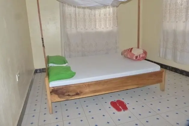 Tek Büyük Yataklı Oda, Sigara İçilmez