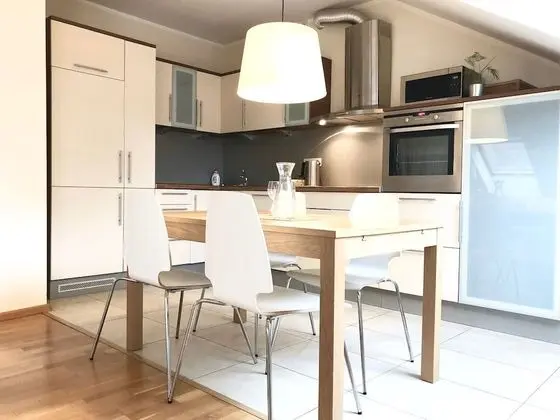 One Bedroom Apartment Mesiniu St.3a