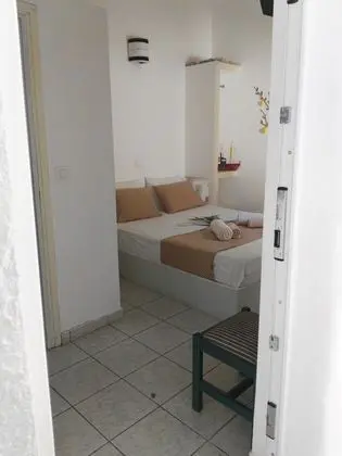 Basic Tek Büyük Yataklı Oda (Lemonia 1)