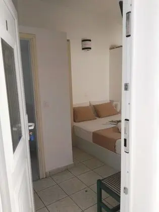 Basic Tek Büyük Yataklı Oda (Lemonia 1)