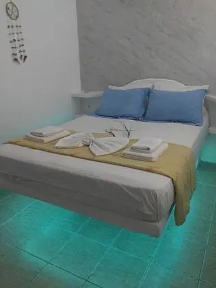 Basic Tek Büyük Yataklı Oda, Özel Banyo (Sarakiniko 5)