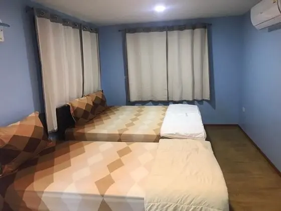 Üç Kişilik Oda