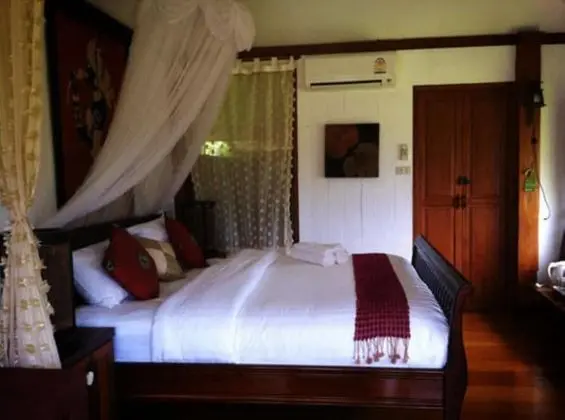 Deluxe House ( Sang Duan House)