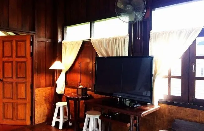 Family Villa with A/C (Sangjan House)