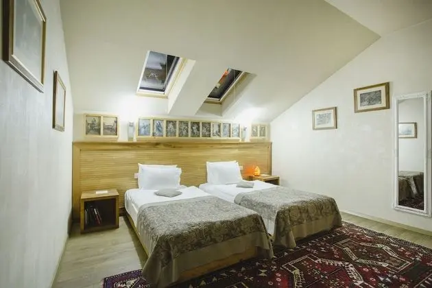 Standard Tek Büyük veya İki Ayrı Yataklı Oda