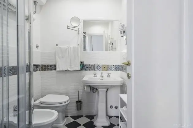 Romantic Tek Büyük Yataklı Oda