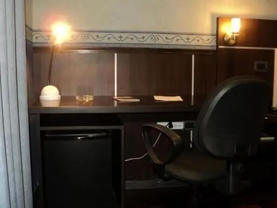 Standard Tek Büyük veya İki Ayrı Yataklı Oda, Bahçe Manzaralı