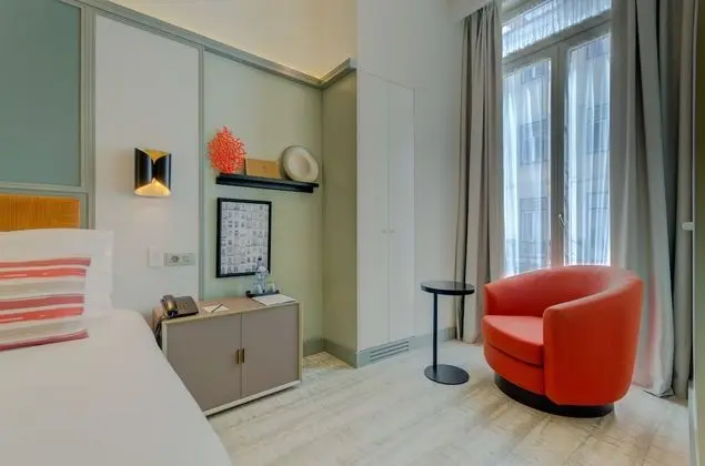 Tek Büyük veya İki Ayrı Yataklı Oda