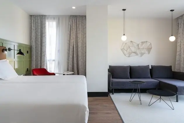 Junior Süit (Guggenheim View, 1 pax)