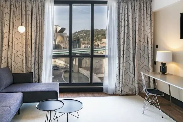 Junior Süit (Guggenheim View, 3 pax)